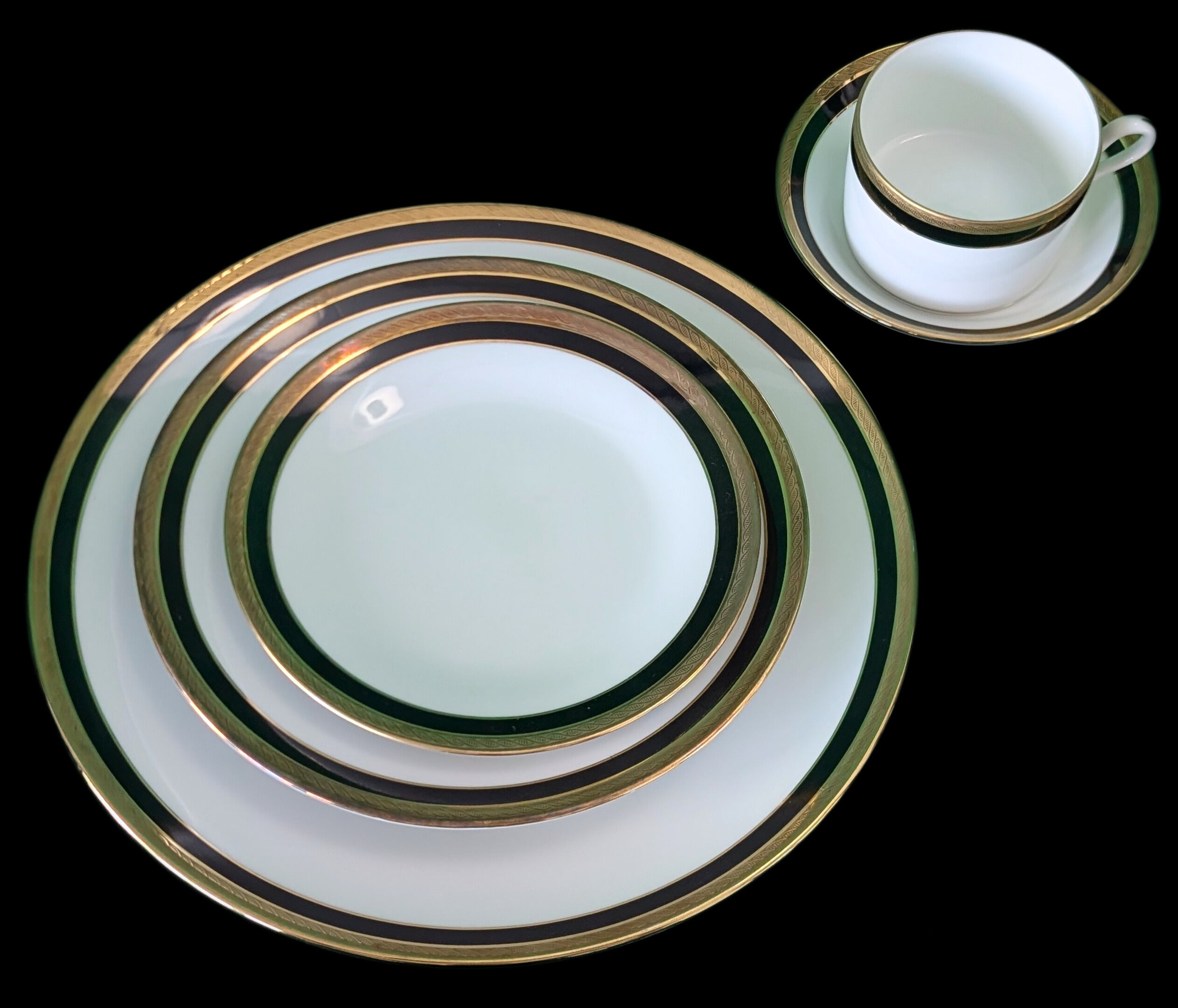 4 Richard Ginori, Italy Fine China, Palermo Black Pattern - 5 Pc. Place Settings