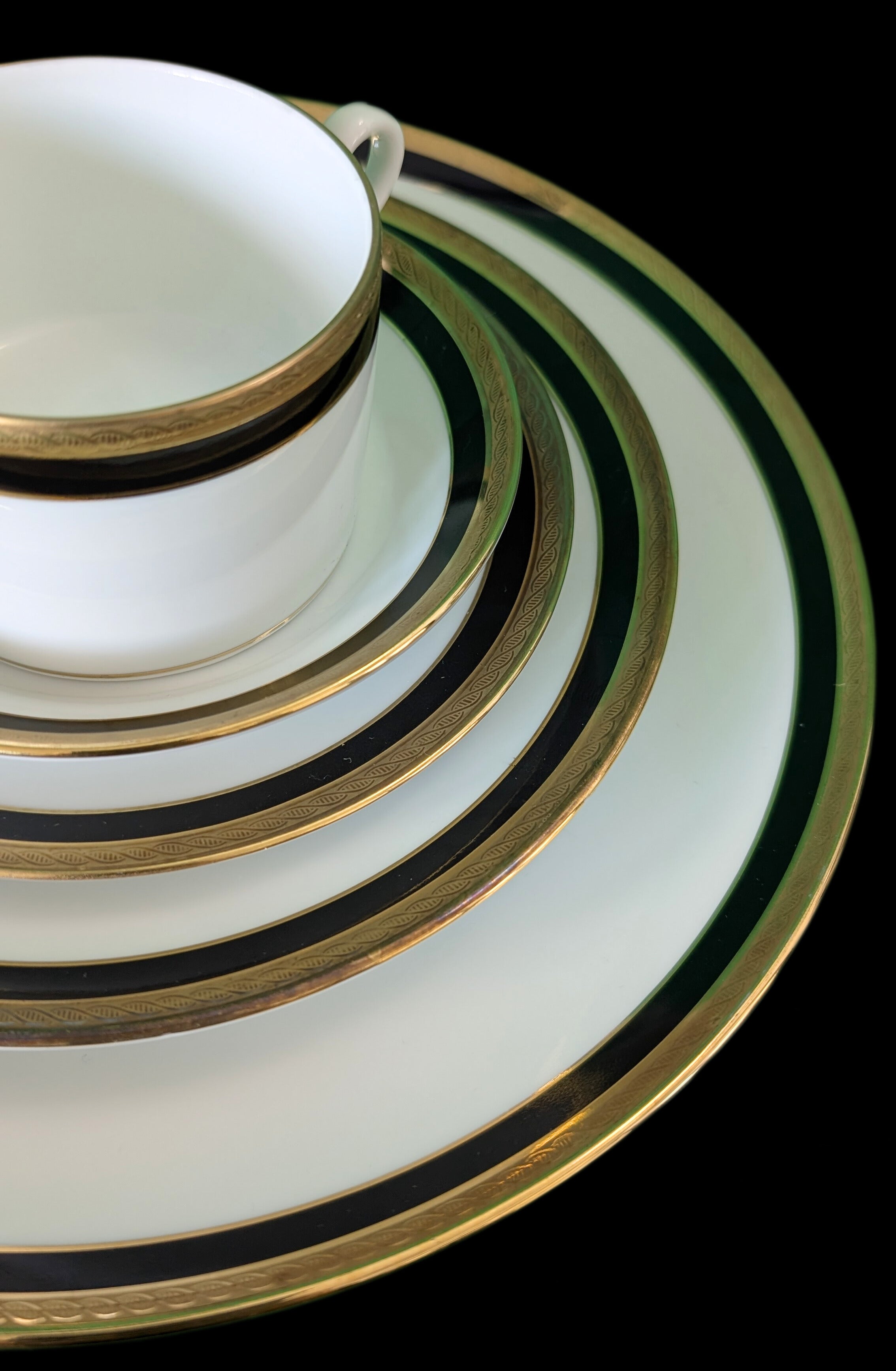 4 Richard Ginori, Italy Fine China, Palermo Black Pattern - 5 Pc. Place Settings