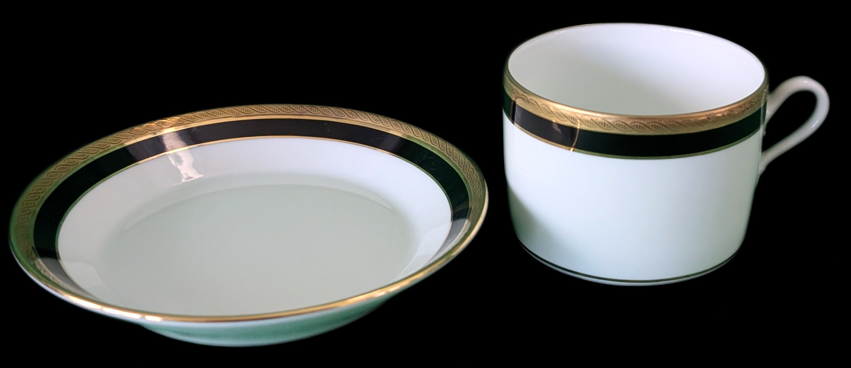 4 Richard Ginori, Italy Fine China, Palermo Black Pattern - 5 Pc. Place Settings