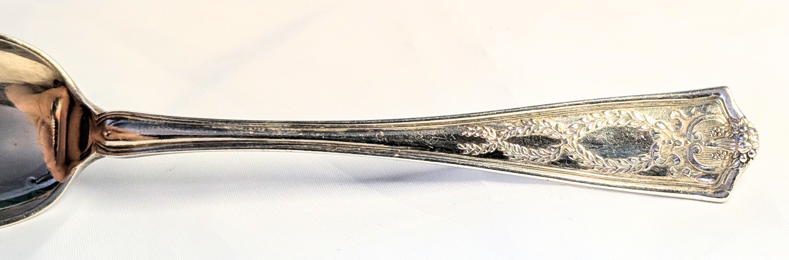 TIFFANY & CO Sterling Silver Flatware, Winthrop Pattern, 1909 Teaspoon