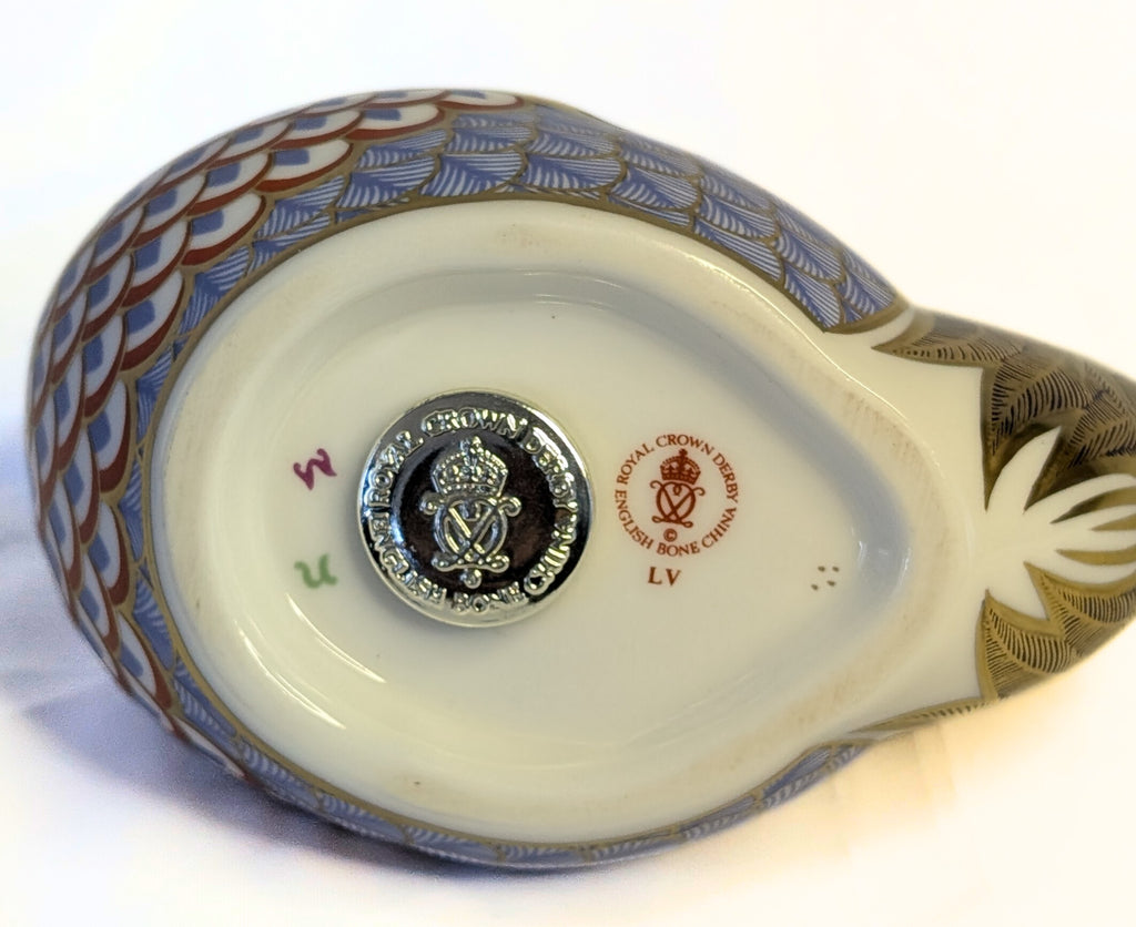 ROYAL CROWN DERBY Fine Bone China Paperweight Figurine - Imari Rooster