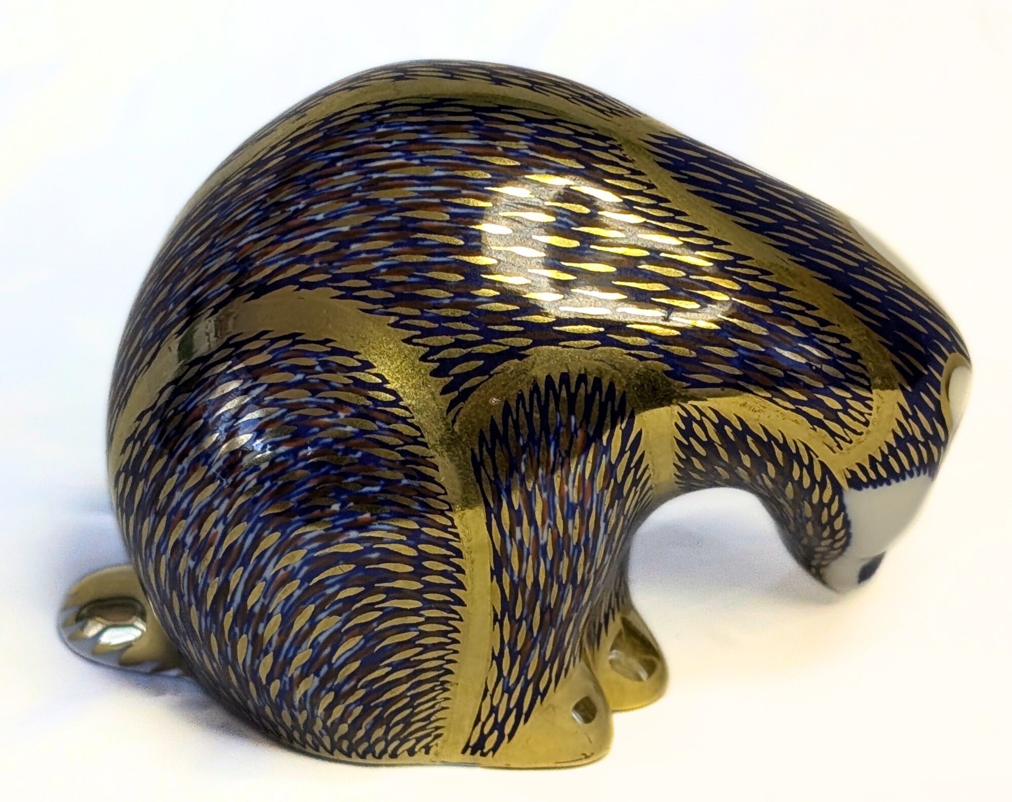 ROYAL CROWN DERBY Fine Bone China Paperweight Figurine - Badger