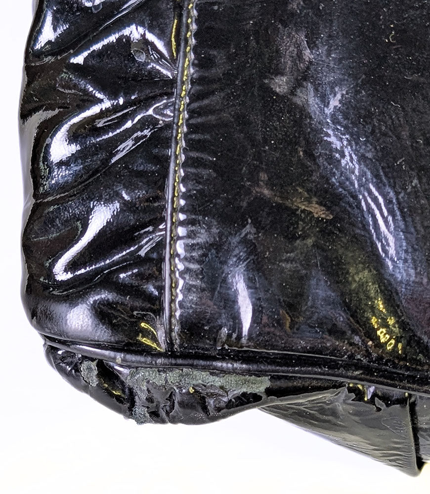 Vintage GUCCI Hysteria Patent Leather Handbag - Black with Gold