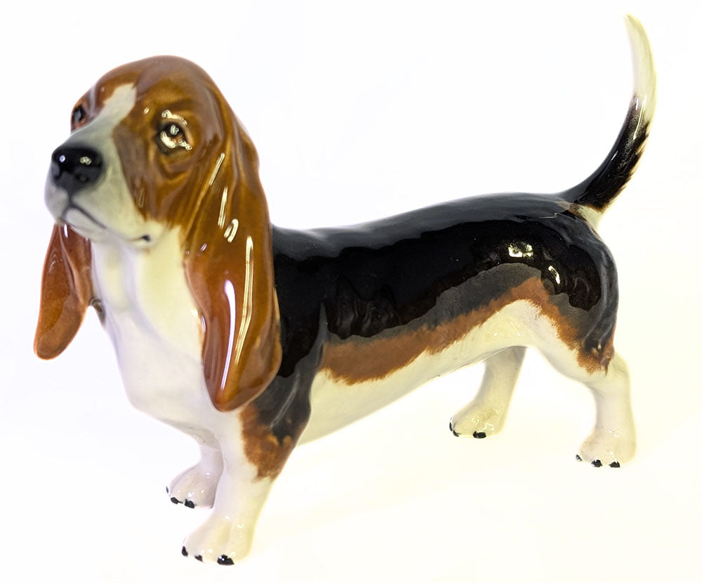 Vintage BESWICK Ceramic Dog Figurine - Made in England - 7.5"