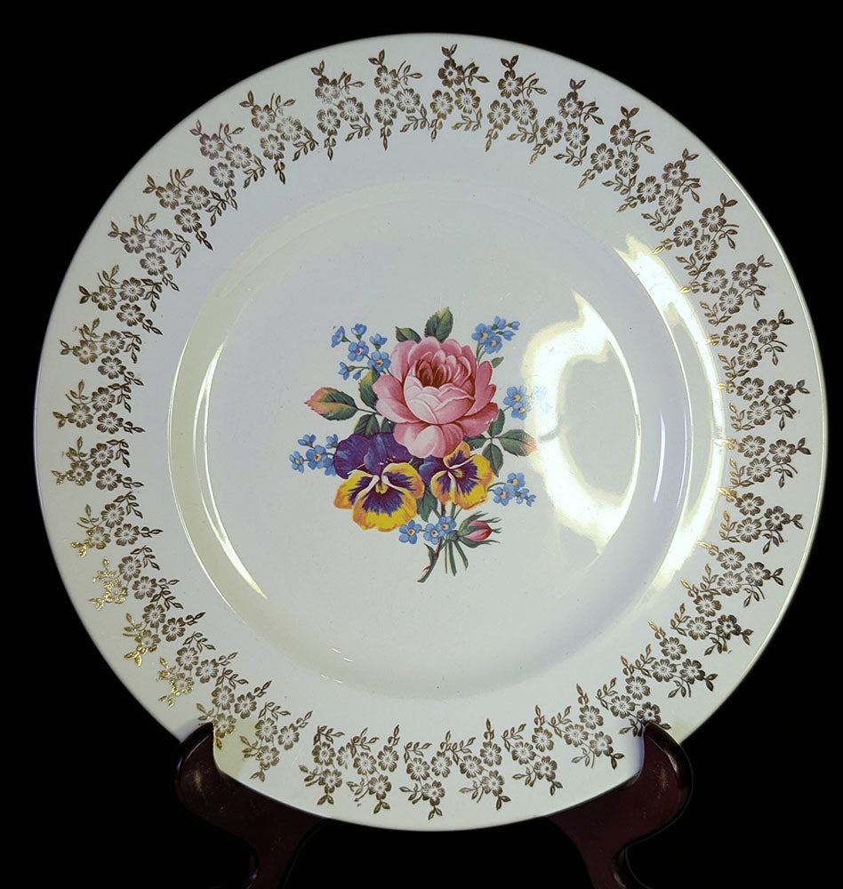 Empire Porcelain - Staffordshire - Golden Bouquet - Dinner Plate - 22 Kt