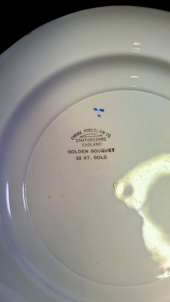 Empire Porcelain - Staffordshire - Golden Bouquet - Dinner Plate - 22 Kt