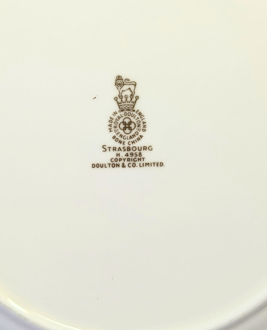 ROYAL DOULTON Fine Bone China Salad Plate - Strasbourg Pattern