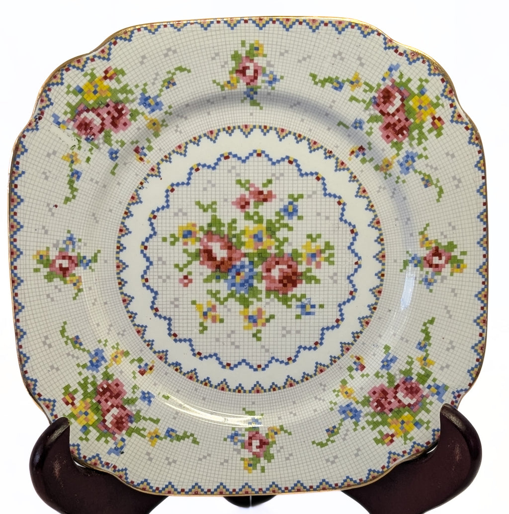 ROYAL ALBERT Fine Bone Trio Set - Petit Point Chinz - Cup, Saucer, Dessert Plate