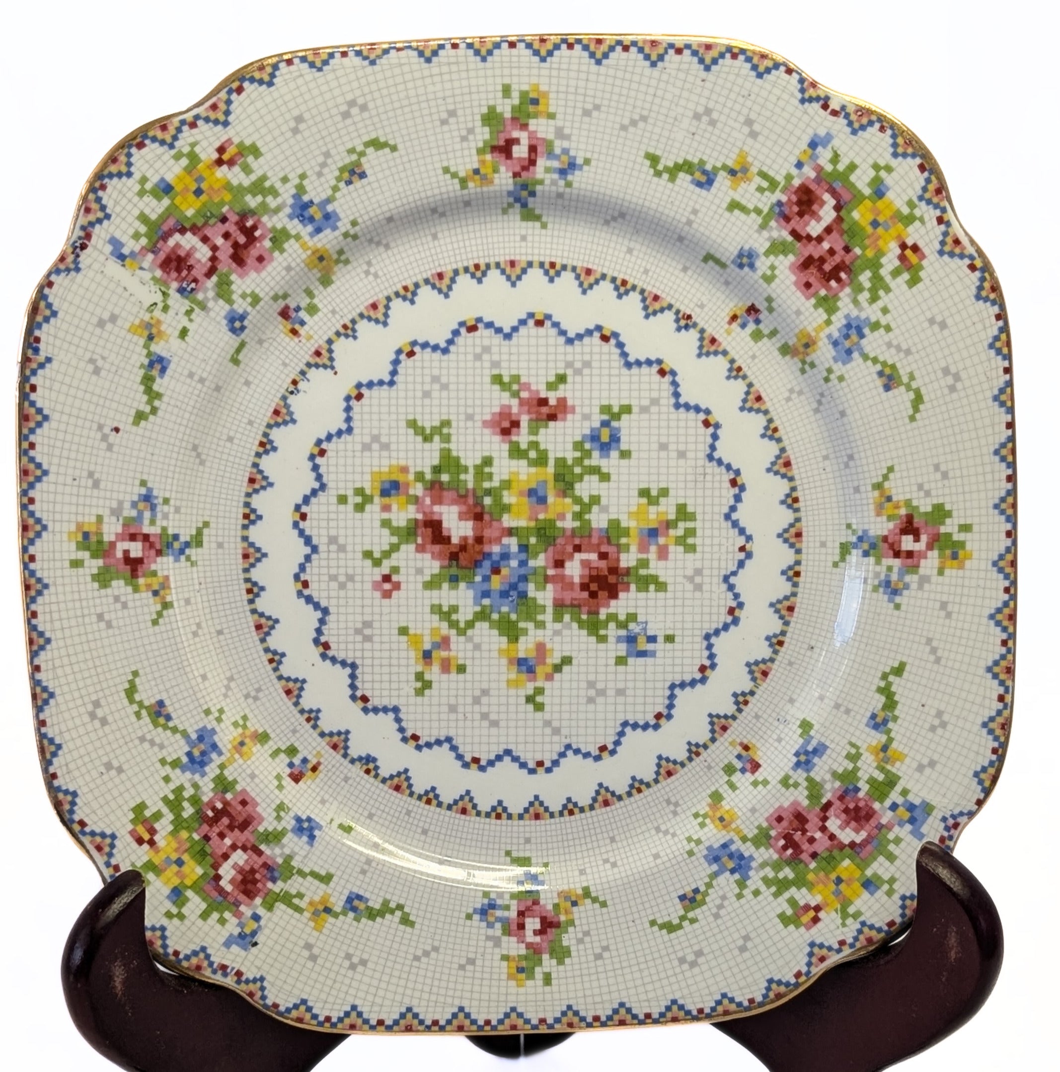 ROYAL ALBERT Fine Bone Trio Set - Petit Point Chinz - Cup, Saucer, Dessert Plate