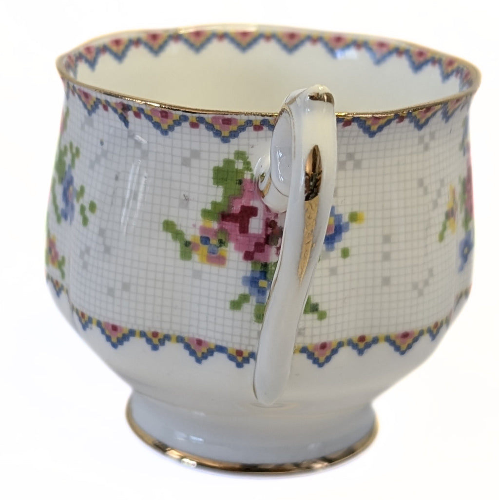 ROYAL ALBERT Fine Bone China Tea Cup - Petit Point Chinz