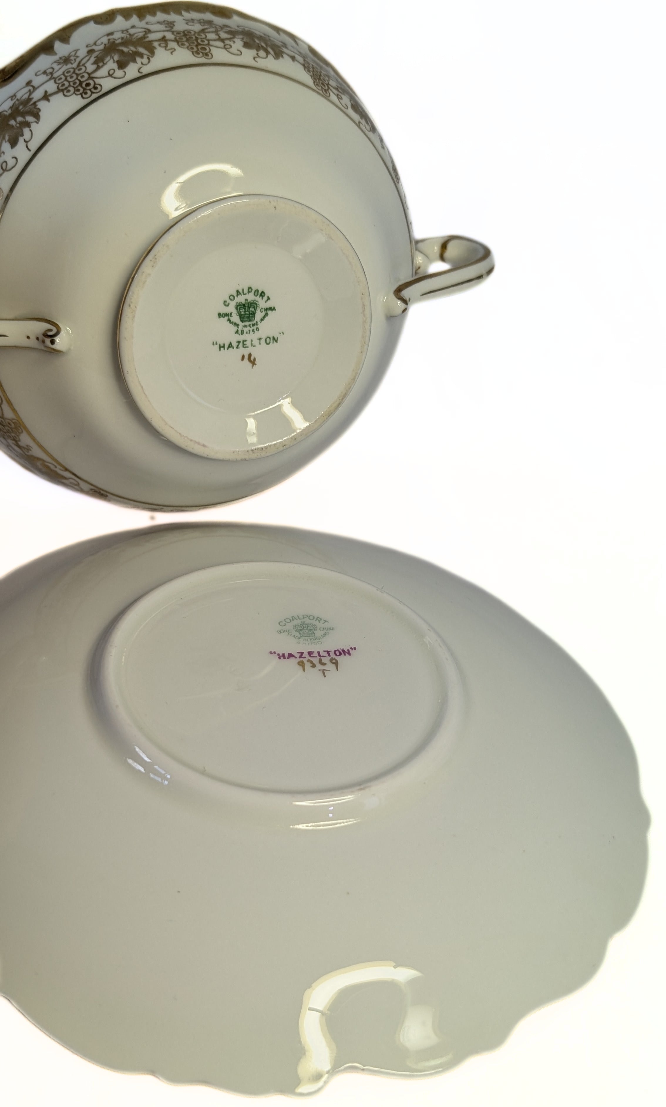 COALPORT Fine Bone China Cream Soup Bowl & Saucer - Hazelton - Heavy Gold