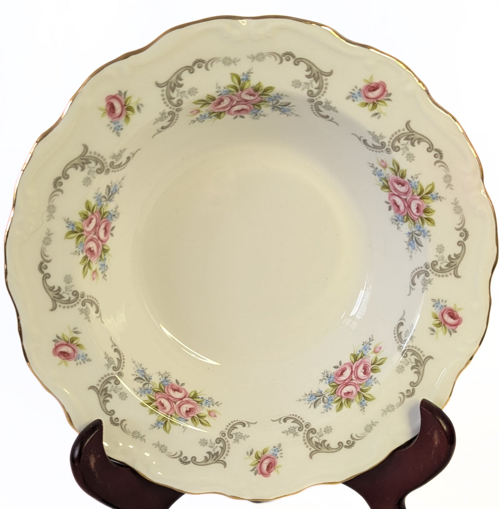 ROYAL ALBERT Fine Bone China - Tranquillity Pattern - Rimmed Soup Bowl