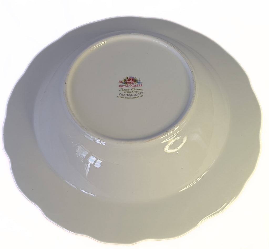 ROYAL ALBERT Fine Bone China - Tranquillity Pattern - Rimmed Soup Bowl