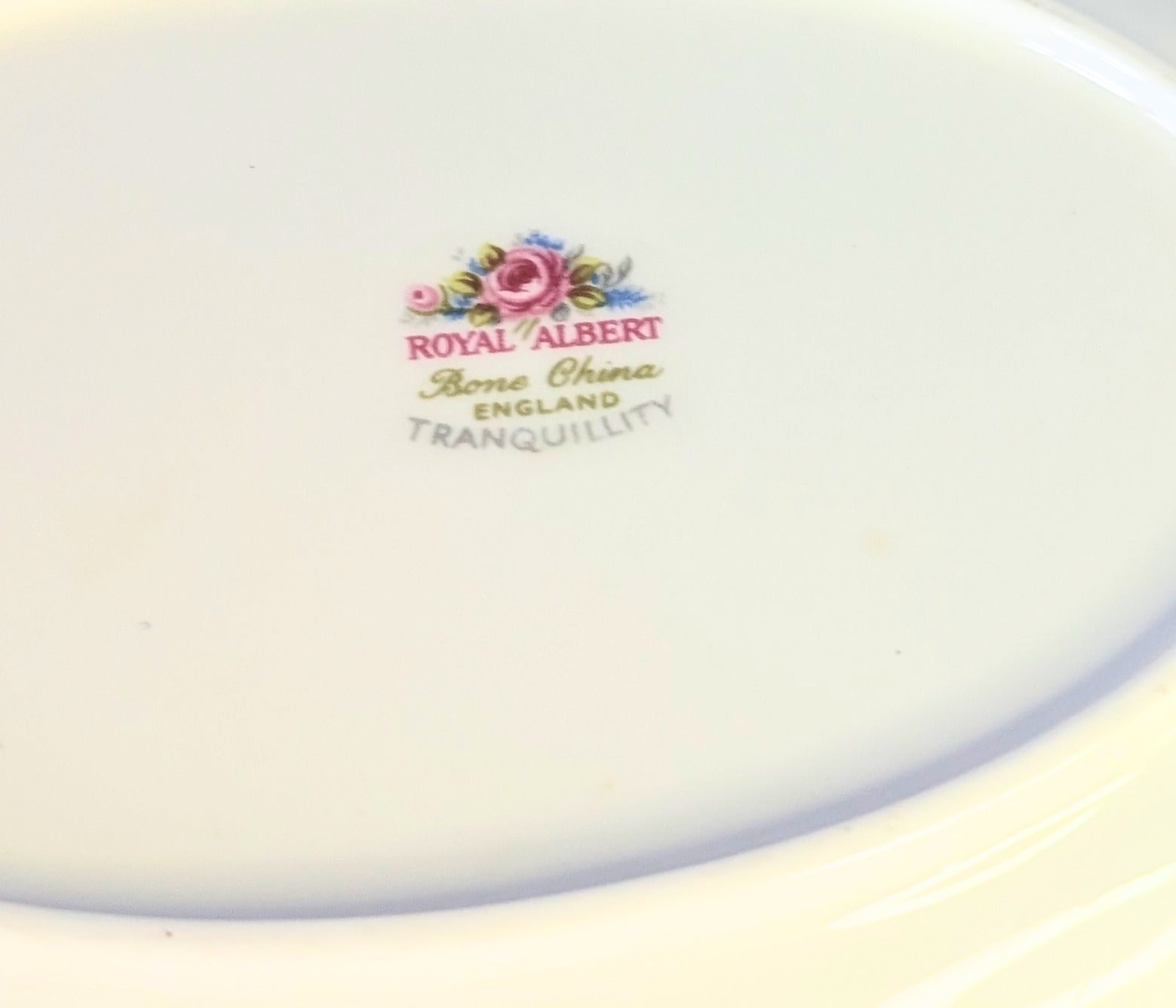 ROYAL ALBERT Fine Bone China - Tranquillity Pattern - 3 Different Serving Pieces
