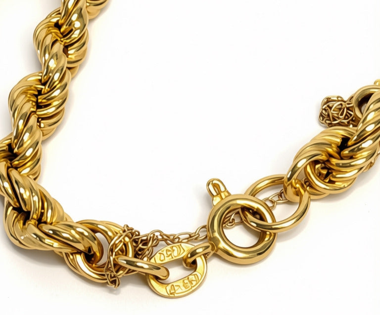 27" Long - 18 Kt Yellow Gold Rope Chain / Necklace
