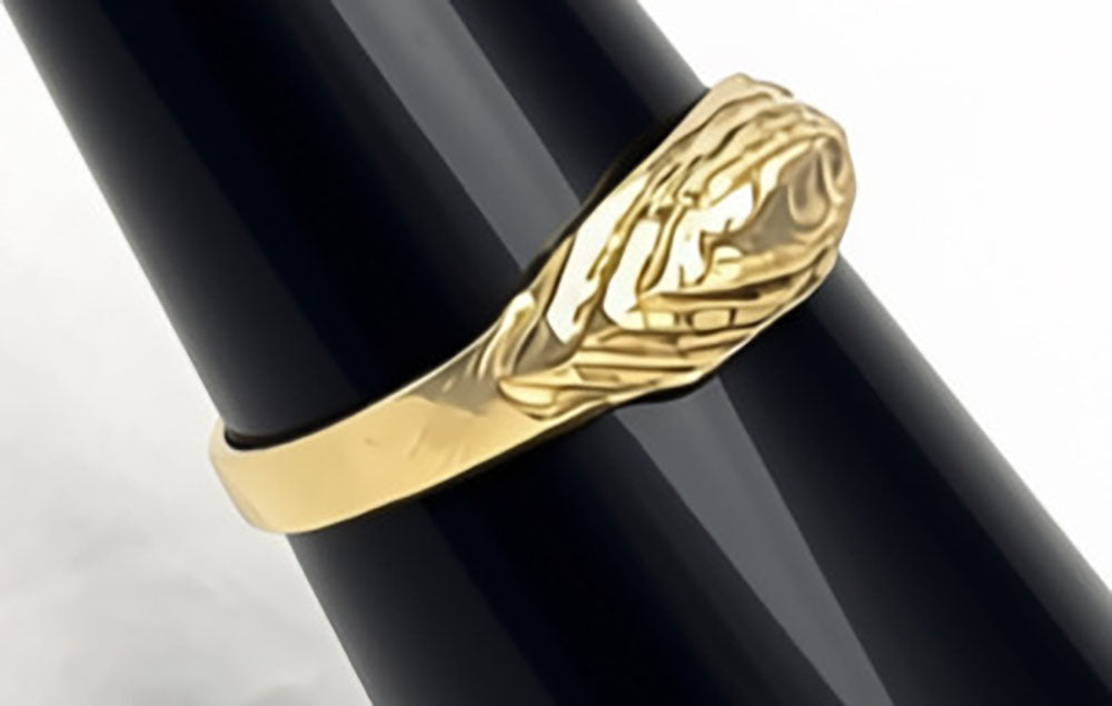 10 Kt Yellow Gold Diamond Cut Design Ring - Size 7 3/4