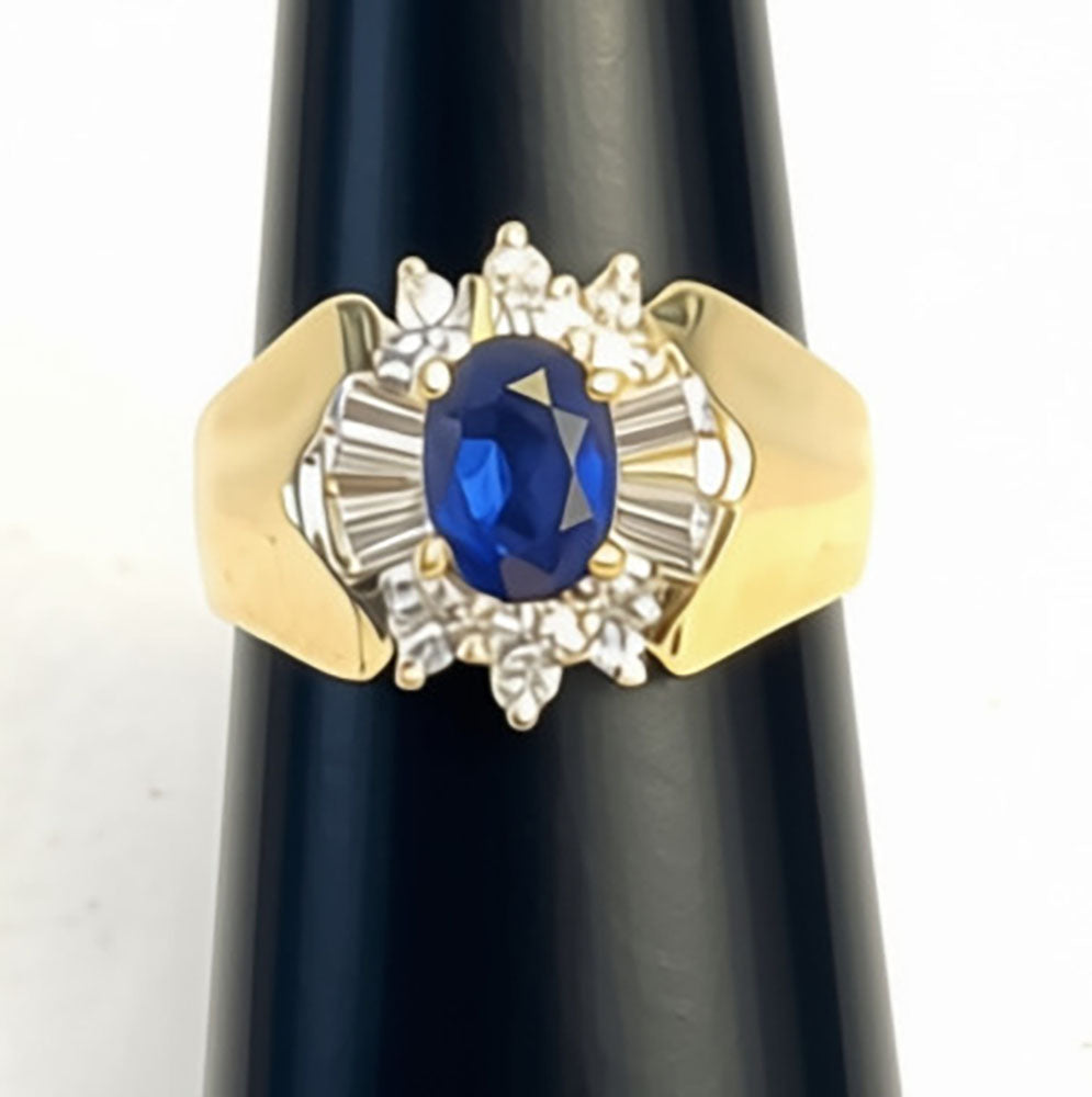 Gorgeous 14 Kt Yellow Gold Sapphire & Diamond Ring - Size 5.75 - Appraised $5415
