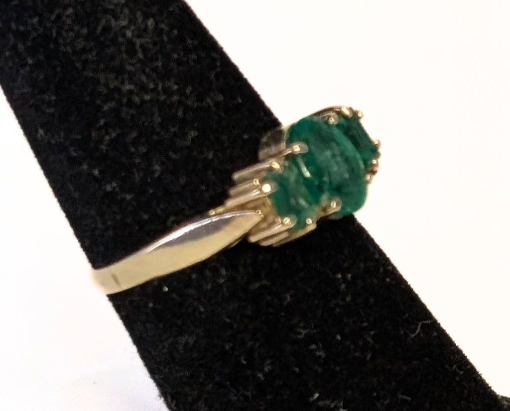 14 Kt Yellow Gold Emerald Trinity 3-Stone Ring - Size 7