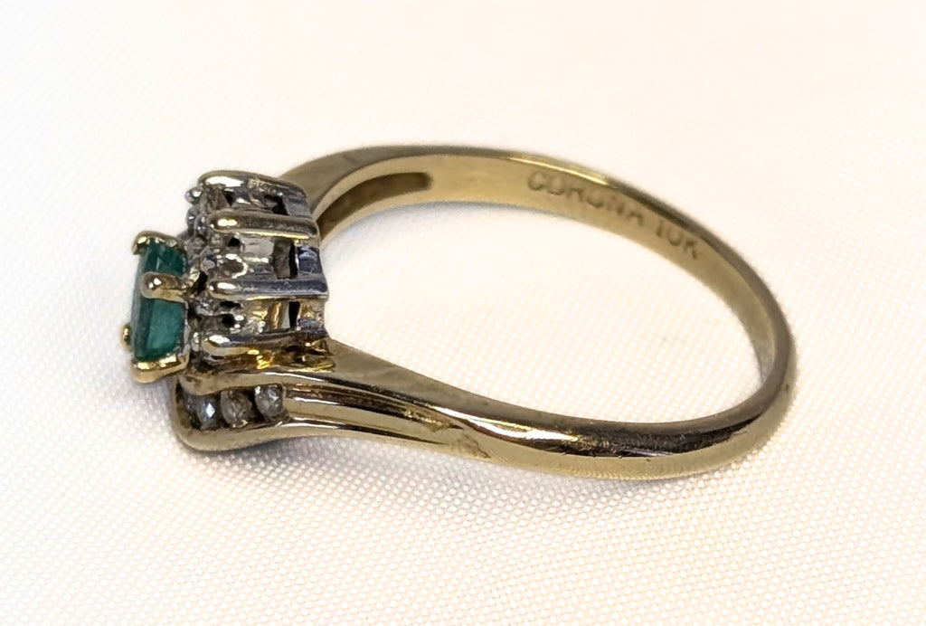 10 Kt Yellow Gold Emerald & Diamond Ring - Size 7
