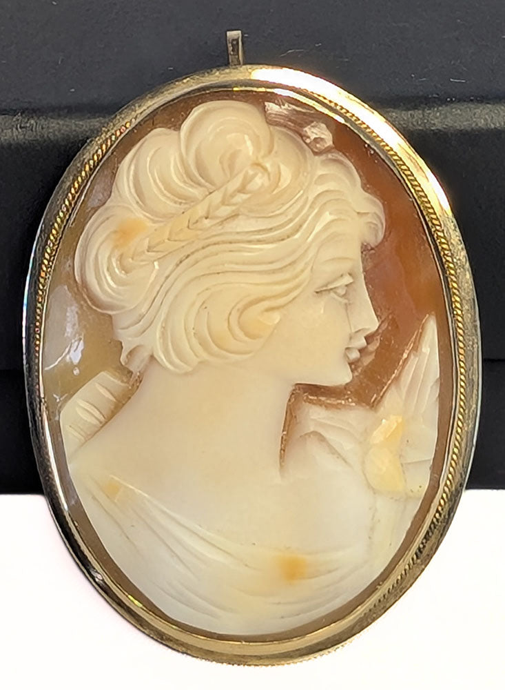 Antique 10 Kt Yellow Gold Convertible Cameo Brooch / Pendant