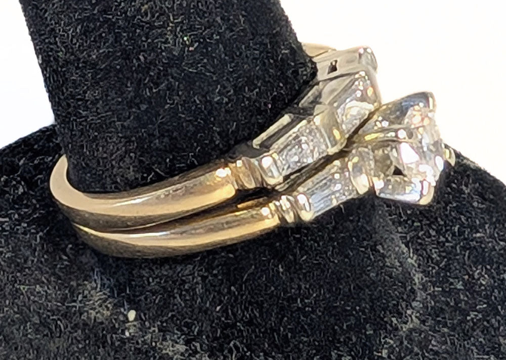 14Kt YG 0.90 ctw Diamond Engagement / Wedding Set - Size 5.5 - Appraised