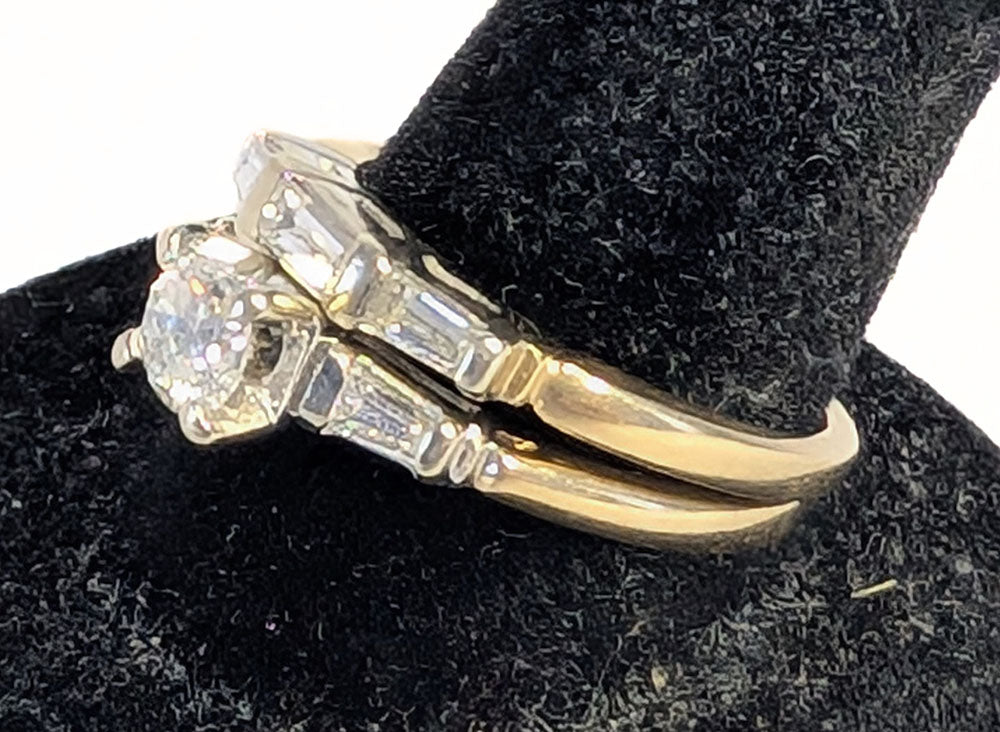 14Kt YG 0.90 ctw Diamond Engagement / Wedding Set - Size 5.5 - Appraised