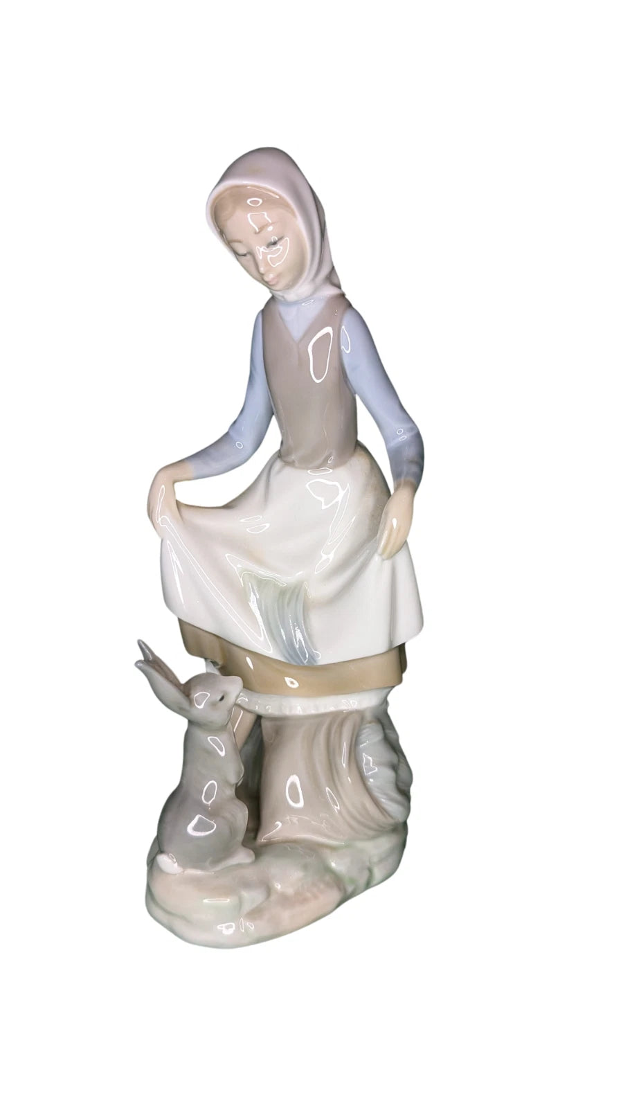 LLADRO Porcelain Figurine - Made in Spain - Rabbits Food