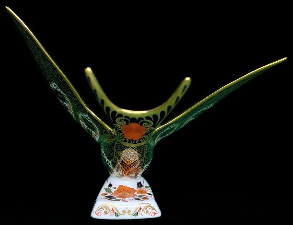 ROYAL CROWN DERBY - Fine Bone China Swallow Figurine - Old Imari - Gold Seal