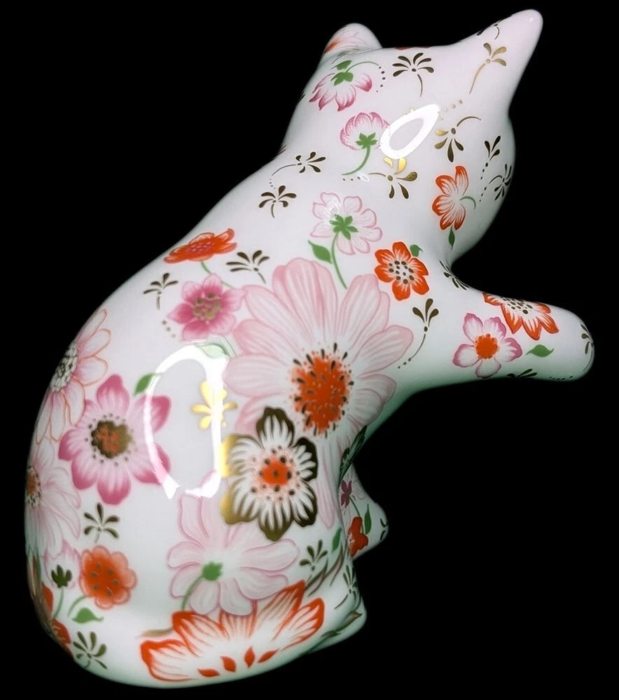 ROYAL CROWN DERBY Fine Bone China Flora Kitten Cat Figurine - Gold Seal