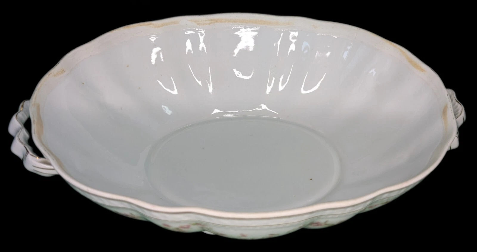 Oval Covered Vegetable Bowl - Z S & Co (Scherzer) - Scalloped, Roses - Bavaria