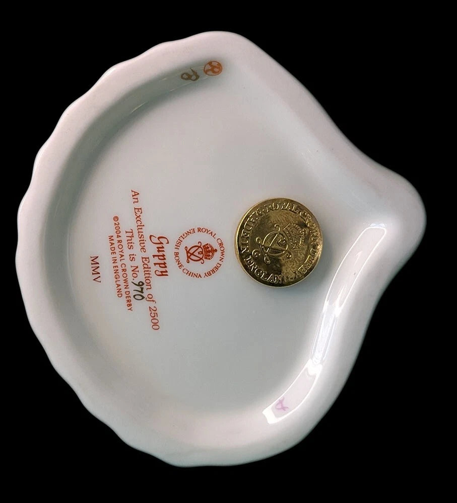 ROYAL CROWN DERBY Bone China Figurine / Paperweight - Guppy Fish - 970/2500
