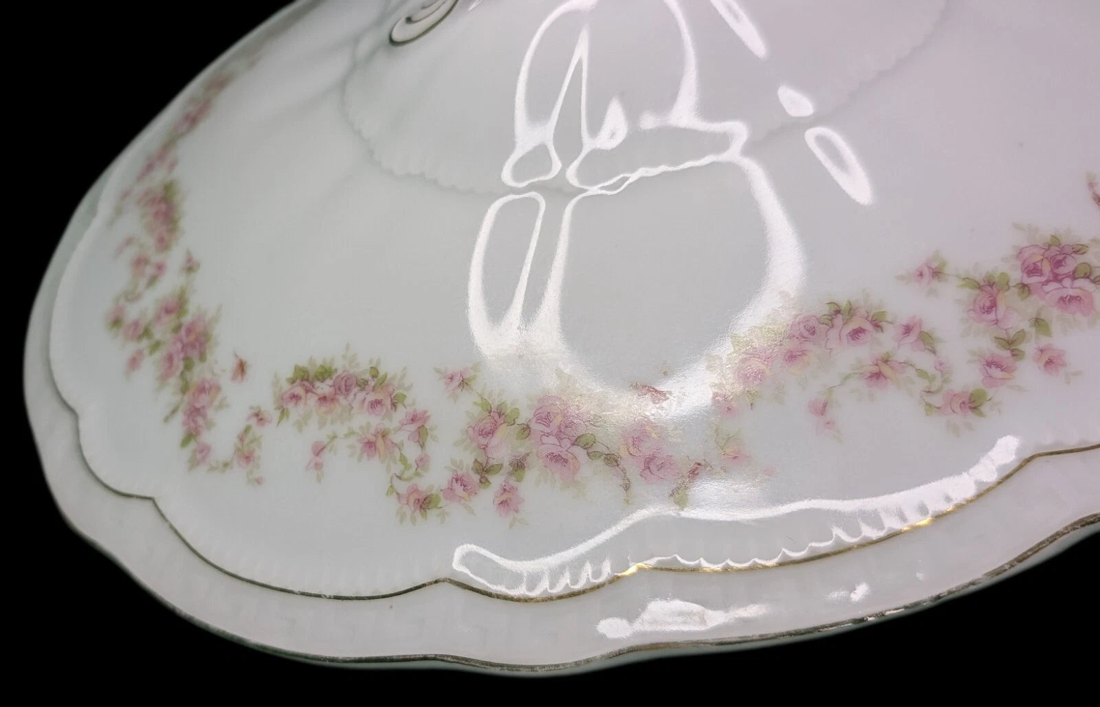 Oval Soup Tureen Lid - Z S & Co (Scherzer) - Scalloped, Roses - Bavaria