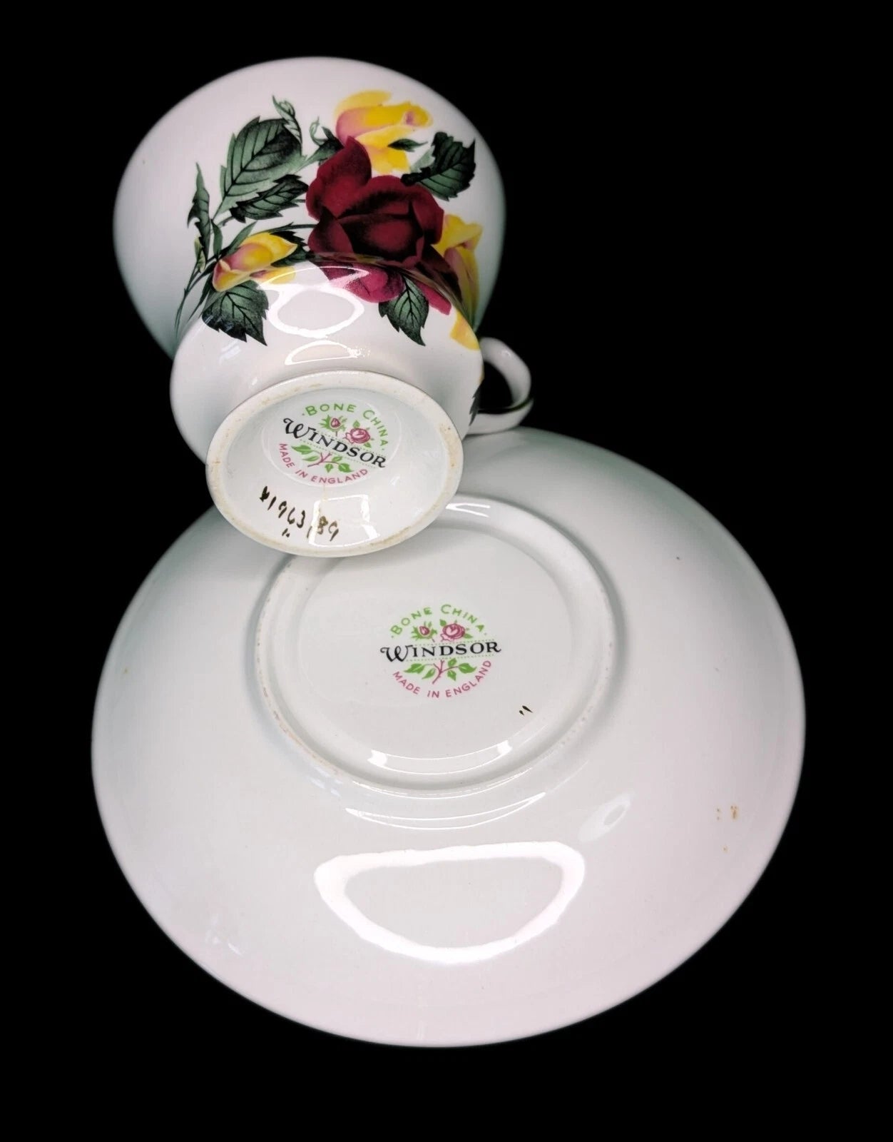 WINDSOR Bone China Tea Cup & Saucer Set - Red & Yellow Roses