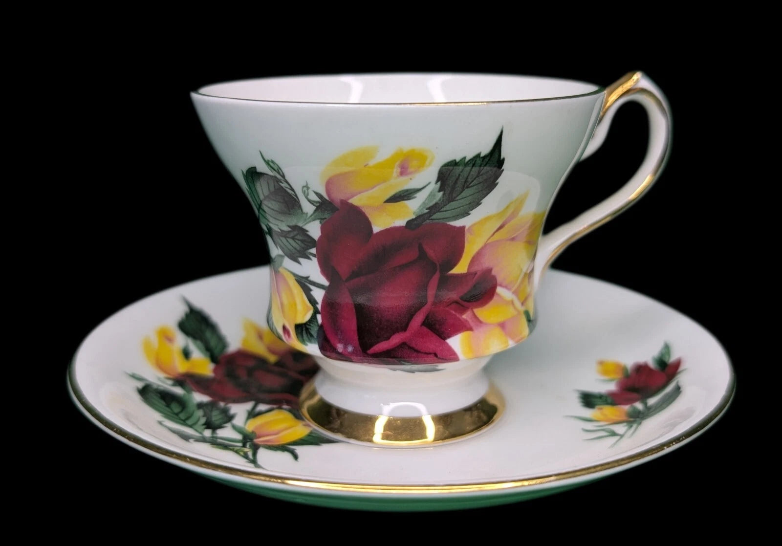 WINDSOR Bone China Tea Cup & Saucer Set - Red & Yellow Roses