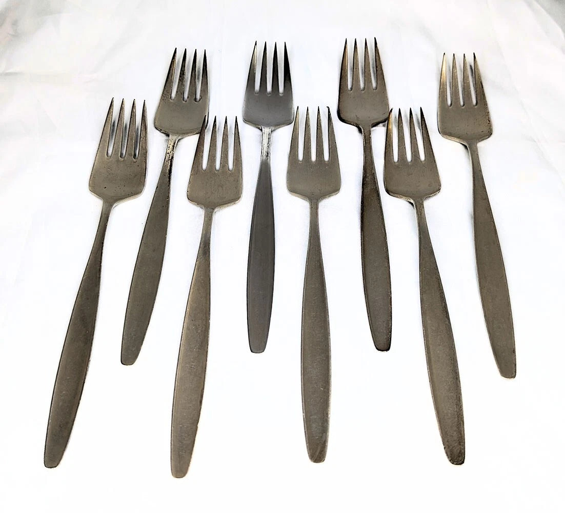 GEORG JENSEN MCM Sterling Silver 64 Pc. Flatware Set -- Cypress Pattern