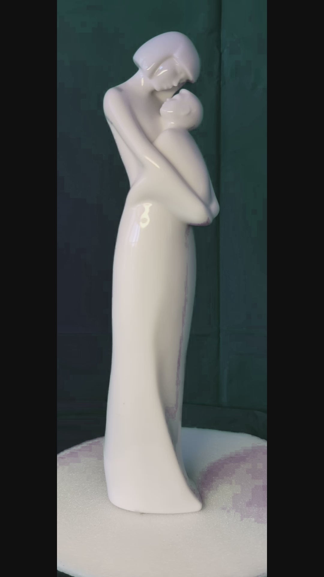 ROYAL DOULTON Fine Bone China Figurine - "Loving You" - Images Collection